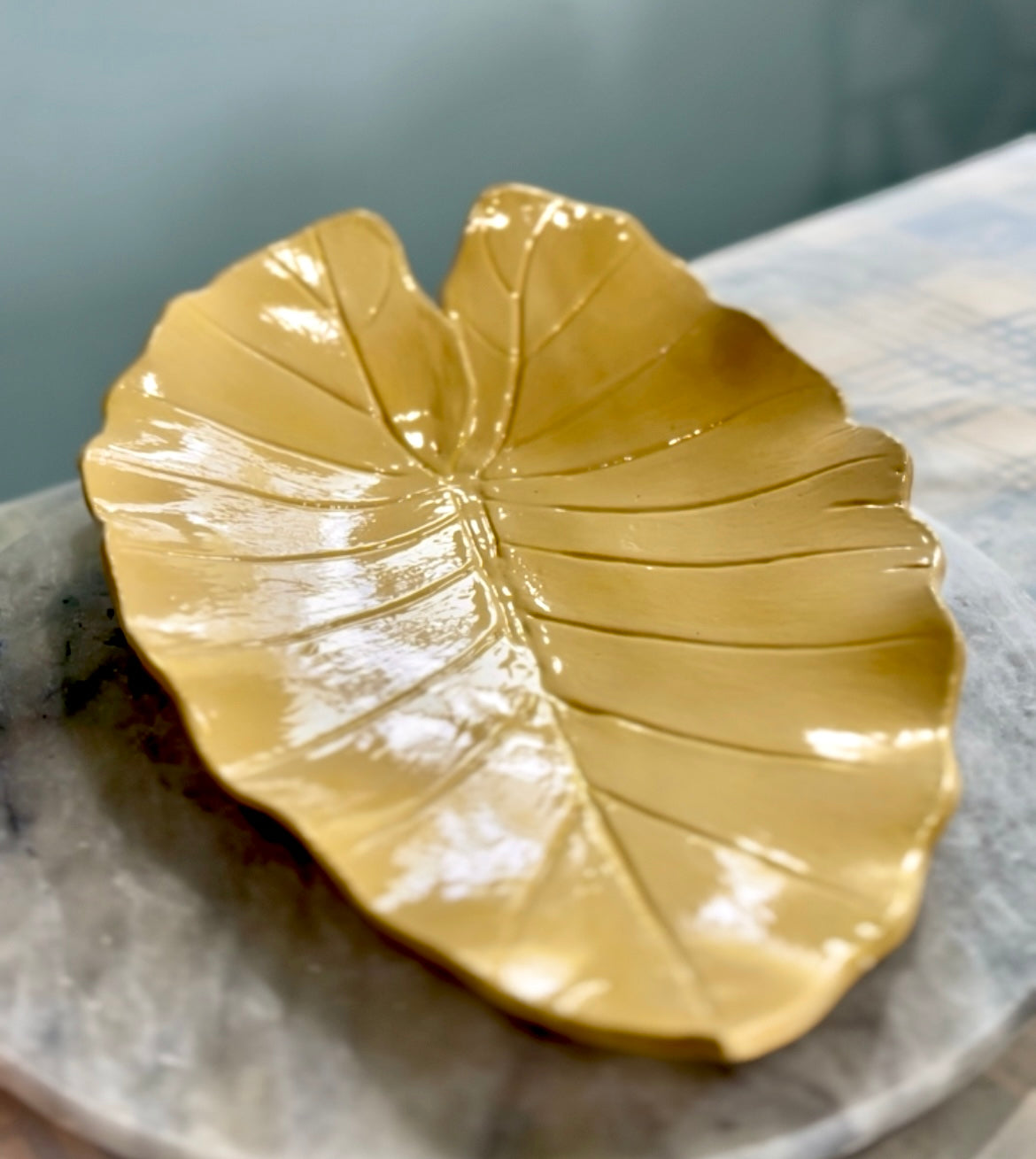 Cream Leaf Platter