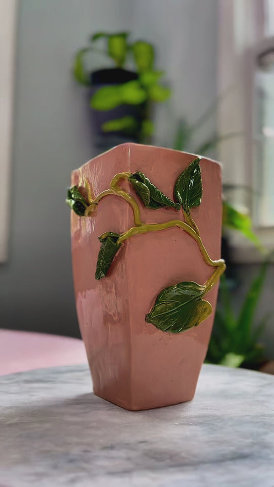 Vine Vessel